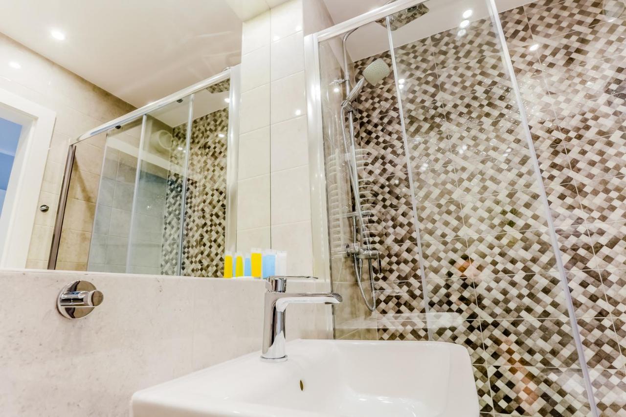 Coin Apartamenty Krakowska Wroclaw Bagian luar foto