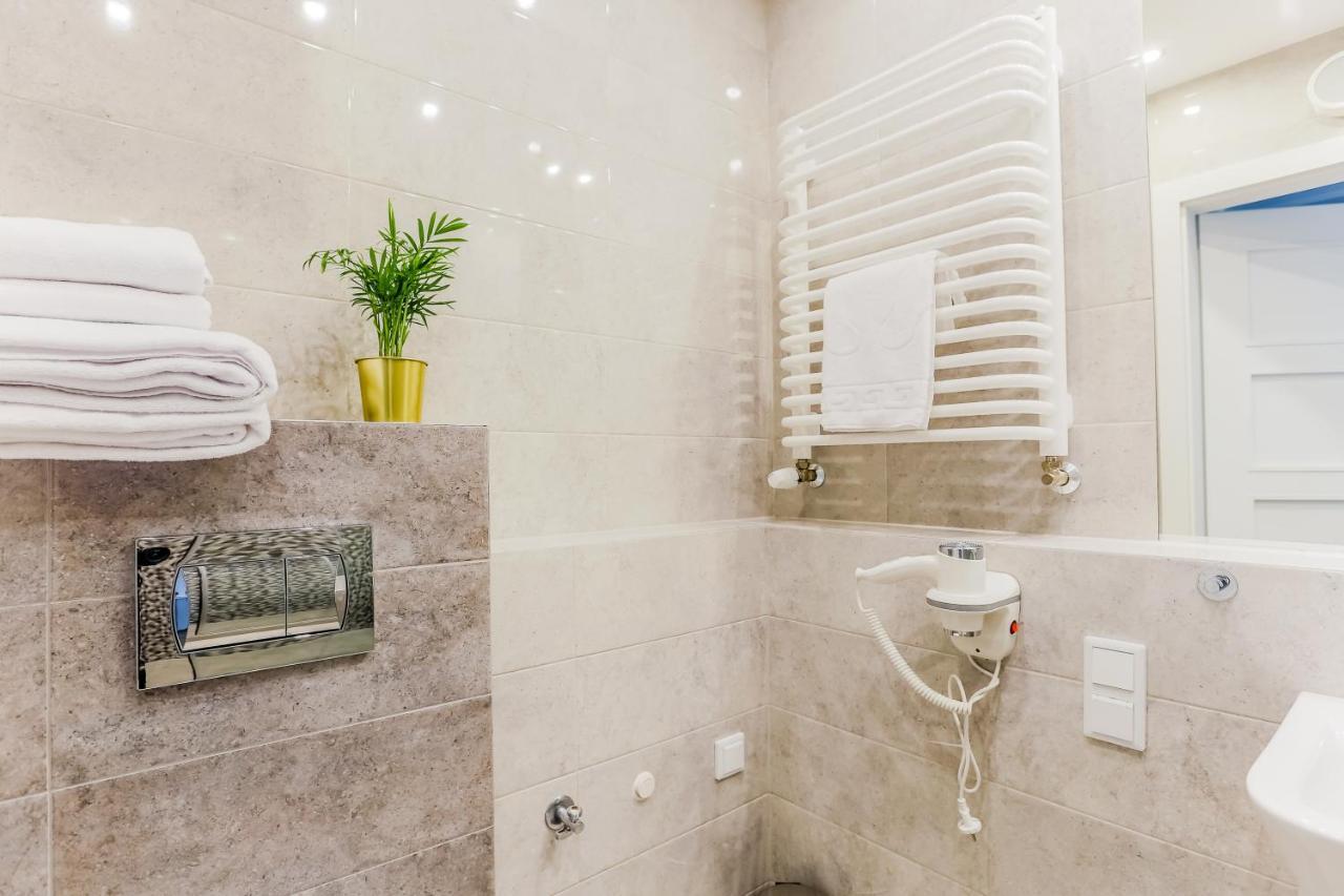 Coin Apartamenty Krakowska Wroclaw Bagian luar foto